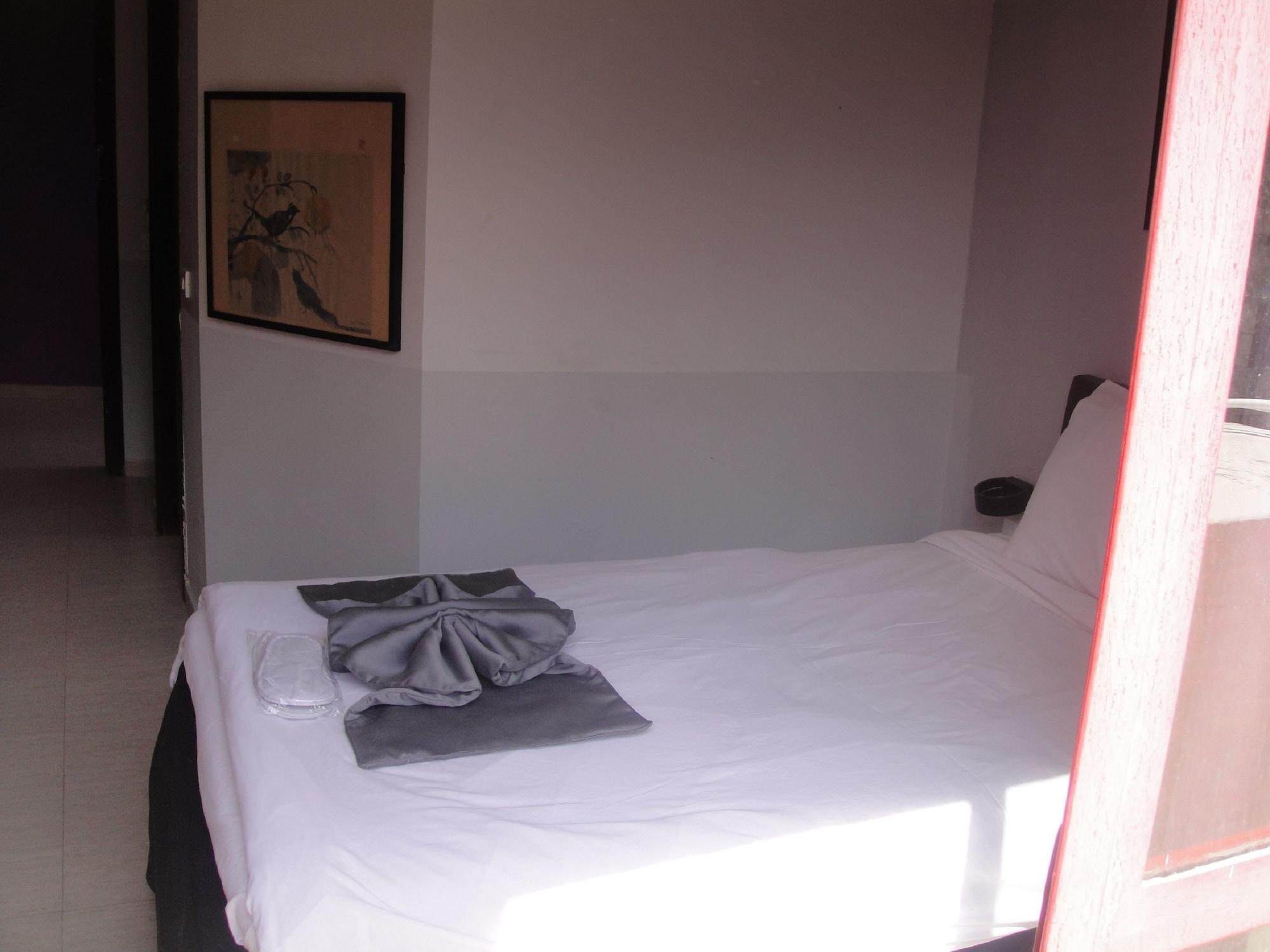 Art Downtown Hotel 2*