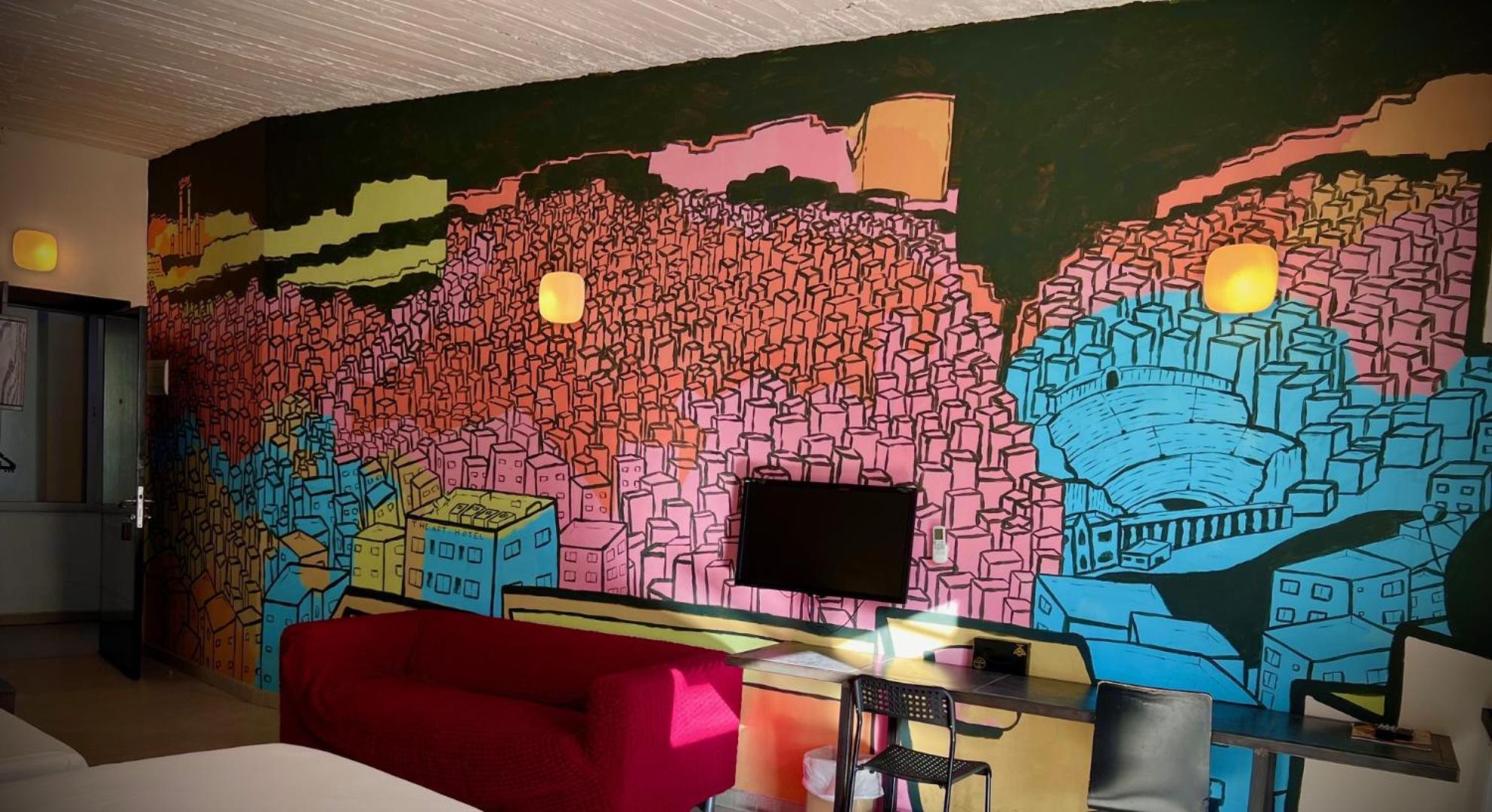 Art Downtown 2*